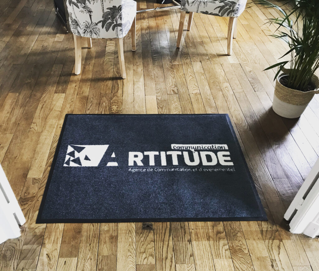 Tapis personnalisé- Signalétique- ARTITUDE Communication